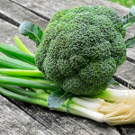 La salute nel piatto: broccoli e cipolle